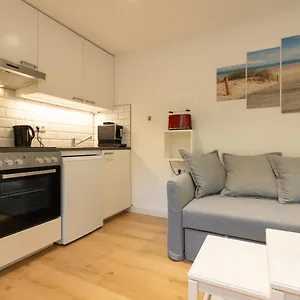 Apartment Neue Zentrale Souterrain-wohnung 24h Self Check-in Hamburg